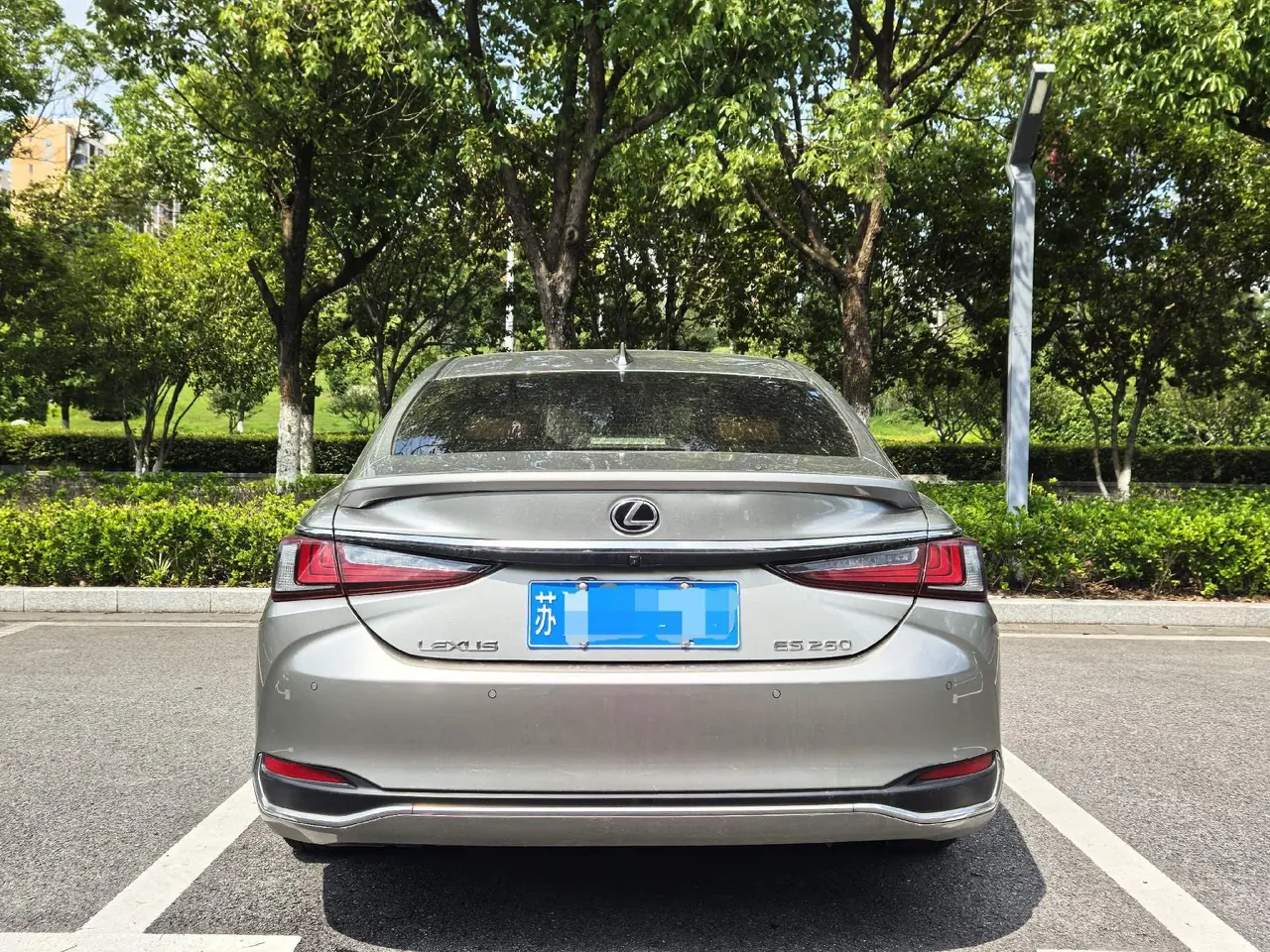 Lexus ES (Imported) 2020 ES200 2.0 Stepless Premium Edition Automatic Gear 7