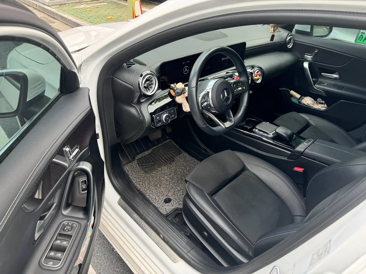 Mercedes Benz Class A 2022 A 200 L 1.3T Fashion (Change 3) Automatic 3