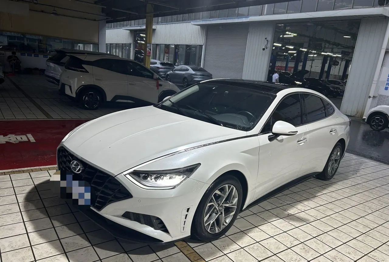 Open image lightbox: Hyundai 2020 10th Generation Sonata 1.5TGDi 270TGDi GLS Elite Edition Automatic Gear