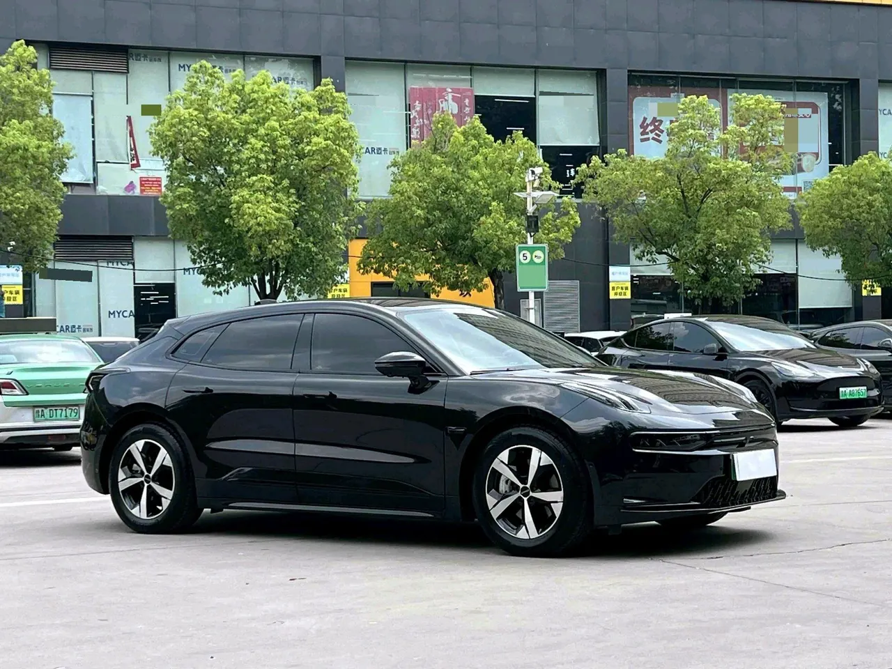 Zeekr 2022 Zeekr 001 Long Endurance Single Motor WE Edition Automatic Gear 3