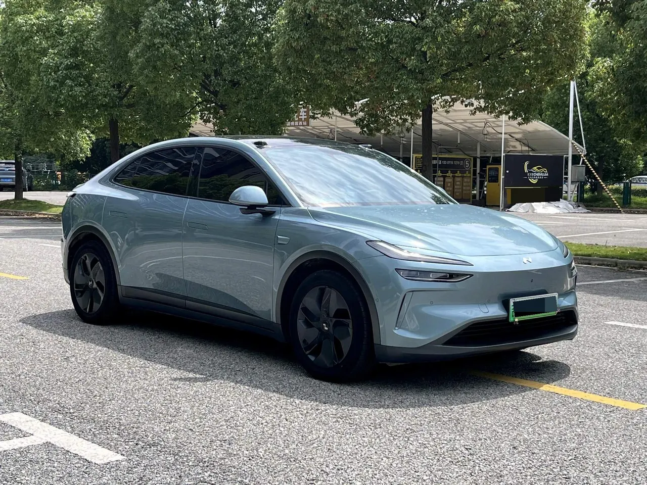 ONVO 2024 L60 60kwh four-wheel drive version of automatic gear 3