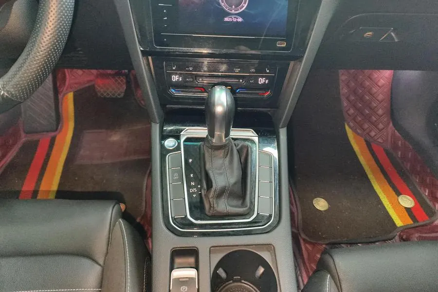 Volkswagen 2020 Magotan 2.0TSI 330TSI Leading Automatic 8