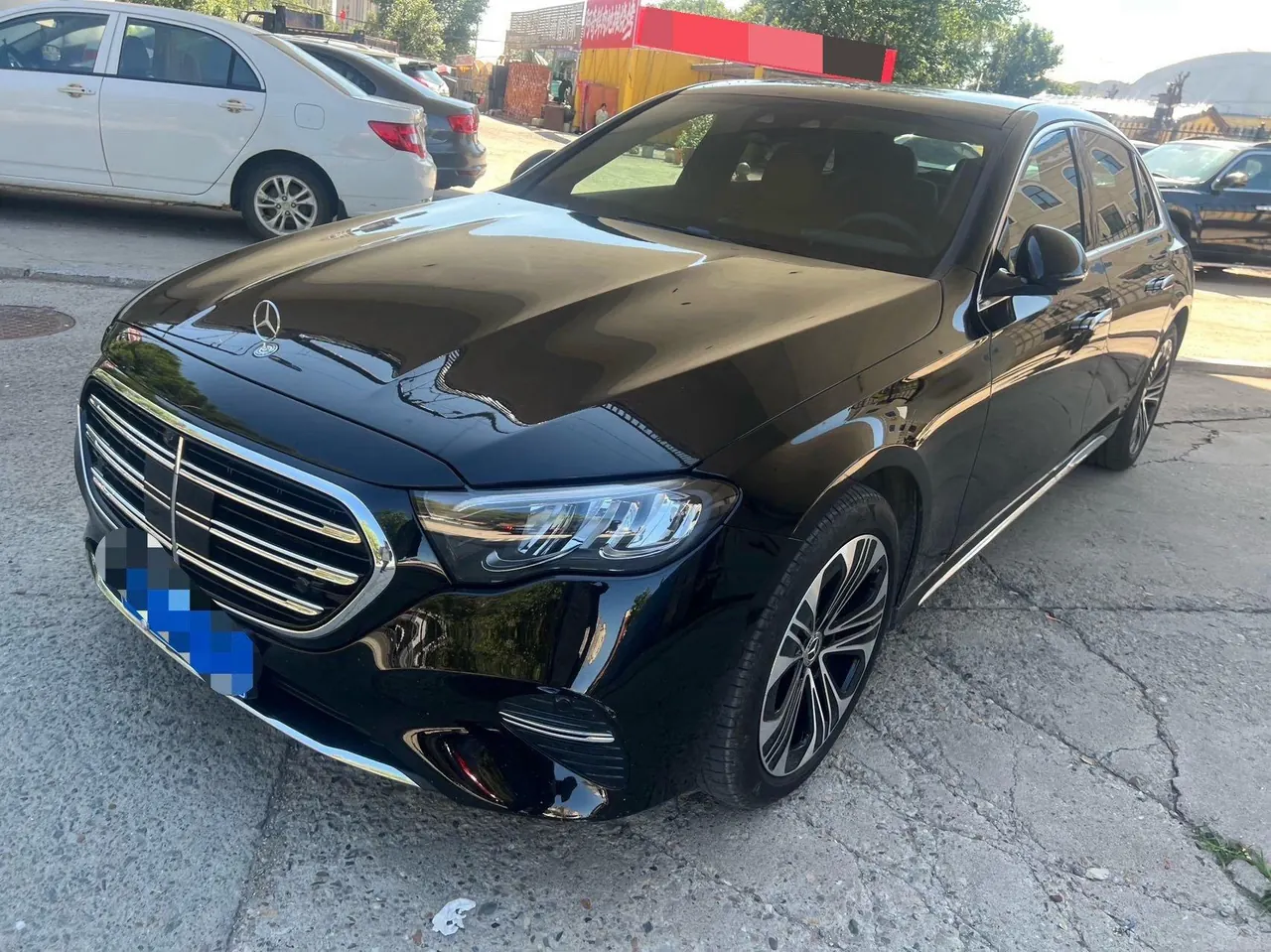 Mercedes Benz E-Class 2026 model E 300 L 48V 2.0T Luxury Edition Automatic - View 1