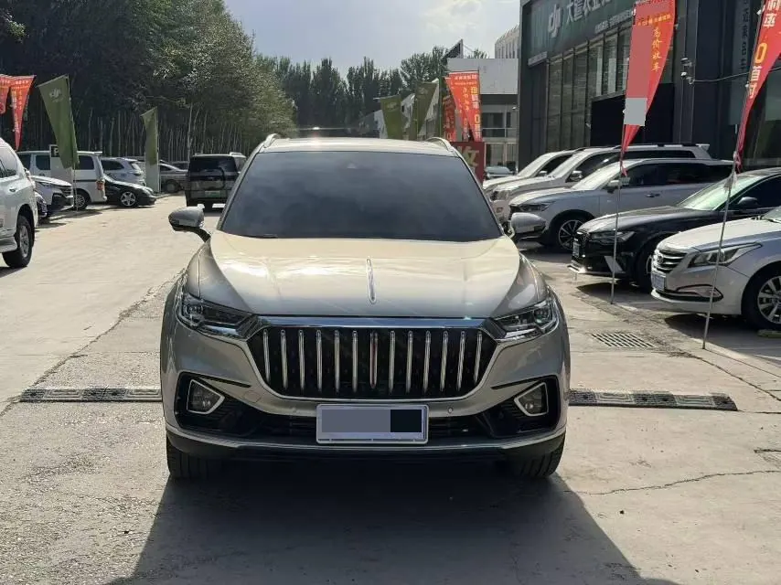 HongQi 2022 HS5 2.0T 4-wheel drive smart flag-sharing version automatic gear 3