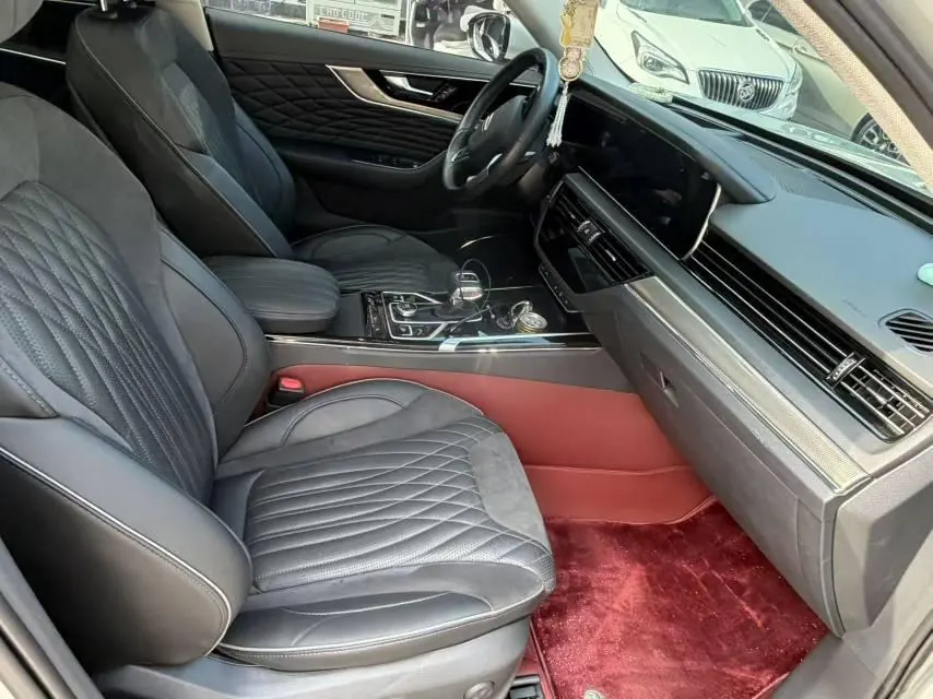 HongQi 2022 HS5 2.0T 4-wheel drive smart flag-sharing version automatic gear 4