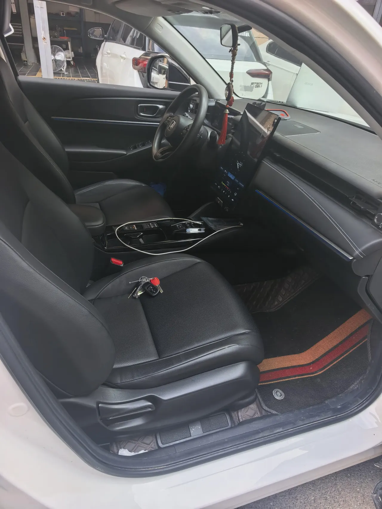 Honda 2022 e:NS1 e-type automatic gear 3