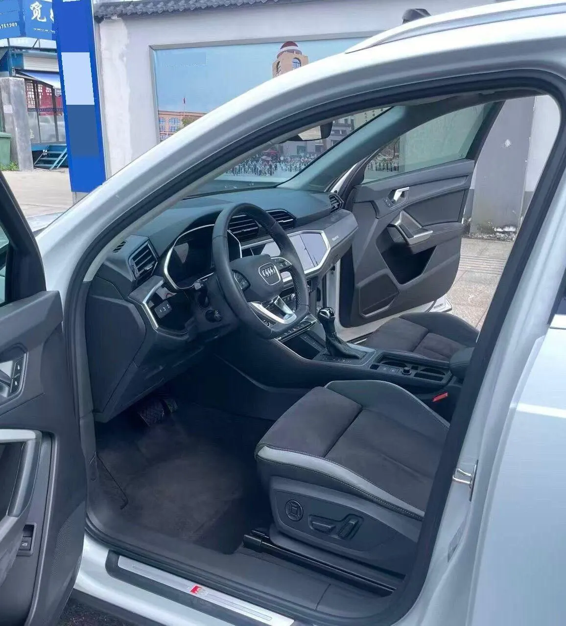 Audi 2022 Q3 1.4TFSI 35TFSI Fashion Dynamic Automatic 8