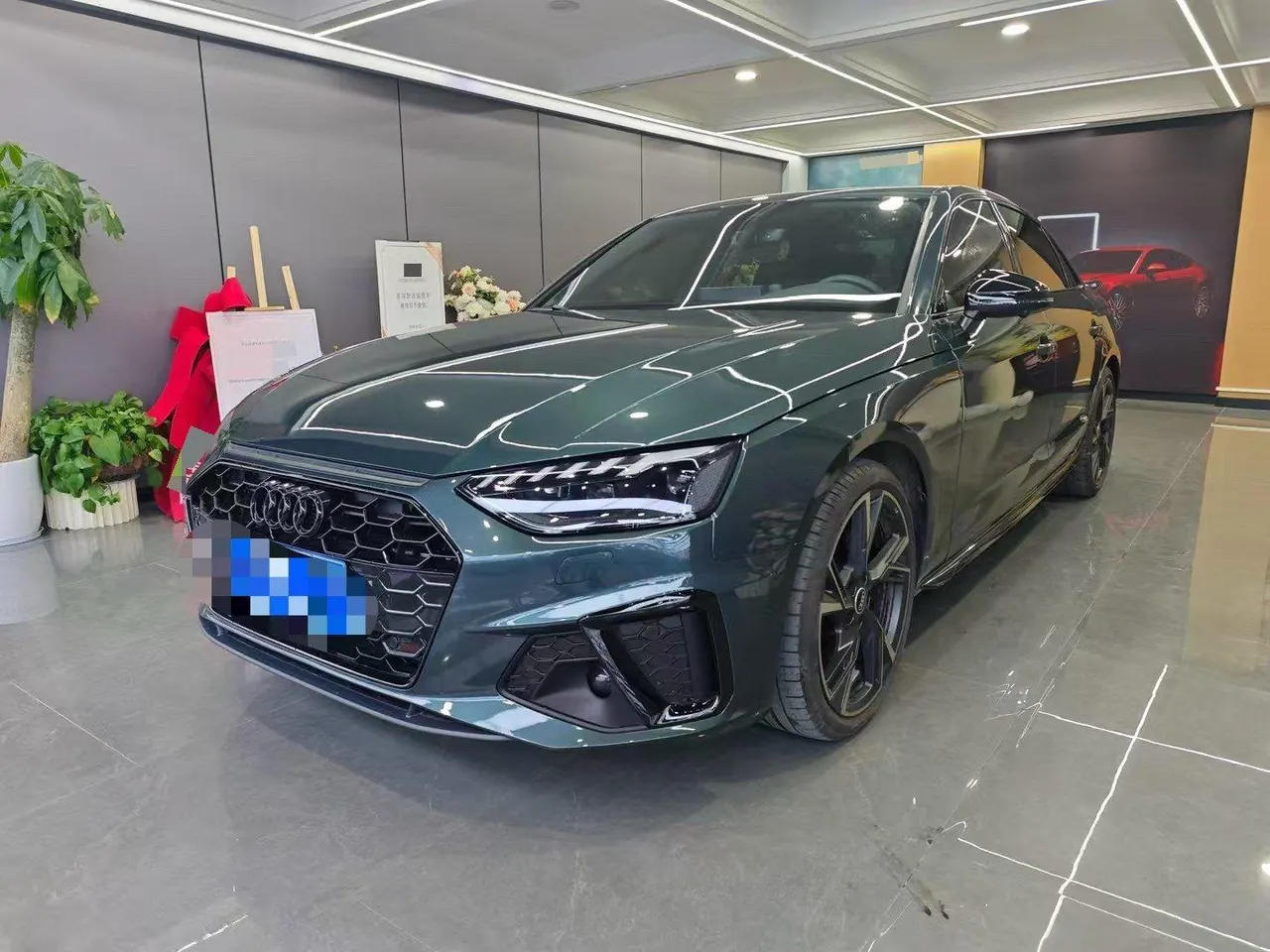 Audi 2024 A4L 2.0TFSI 40TFSI Quattro RS Kit Burning Speed Automatic - View 1