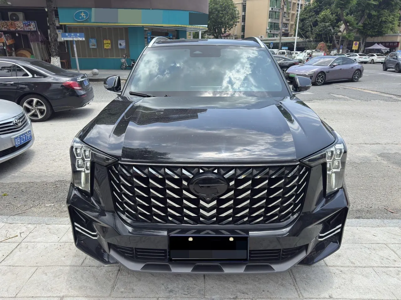 Chuanqi 2022 GS8 2.0TGDI Two-Drive Deluxe Zhilian Edition Six-seat Automatic Gear 2