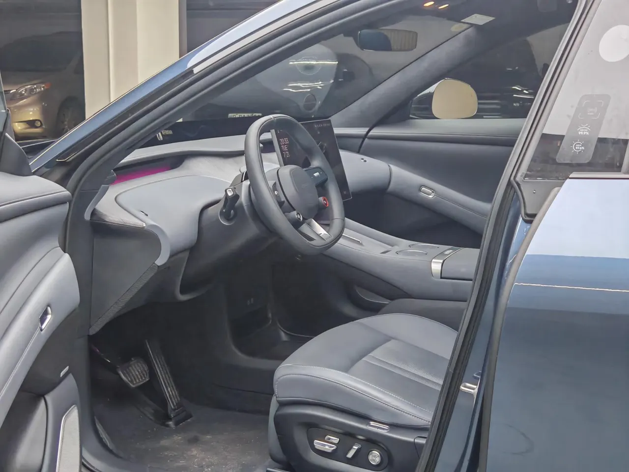 MI 2025 YU7 Long Endurance High Performance Four-wheel Drive Max Edition Automatic Gear 4