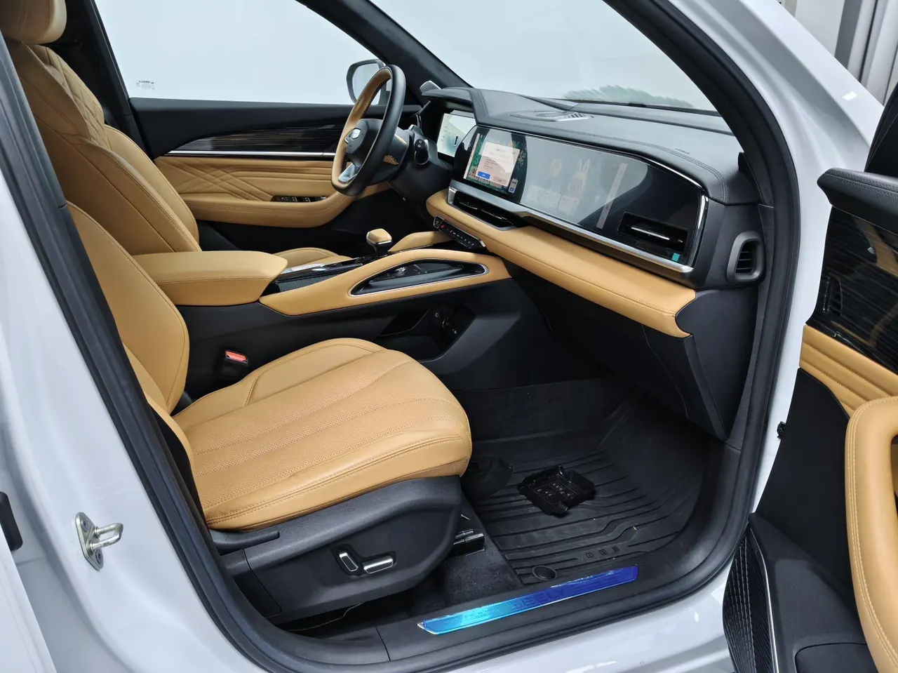 Geely 2024 XingyueL (Monjaro) Zhiqing 1.5T Tiangong Edition Automatic Gear 5