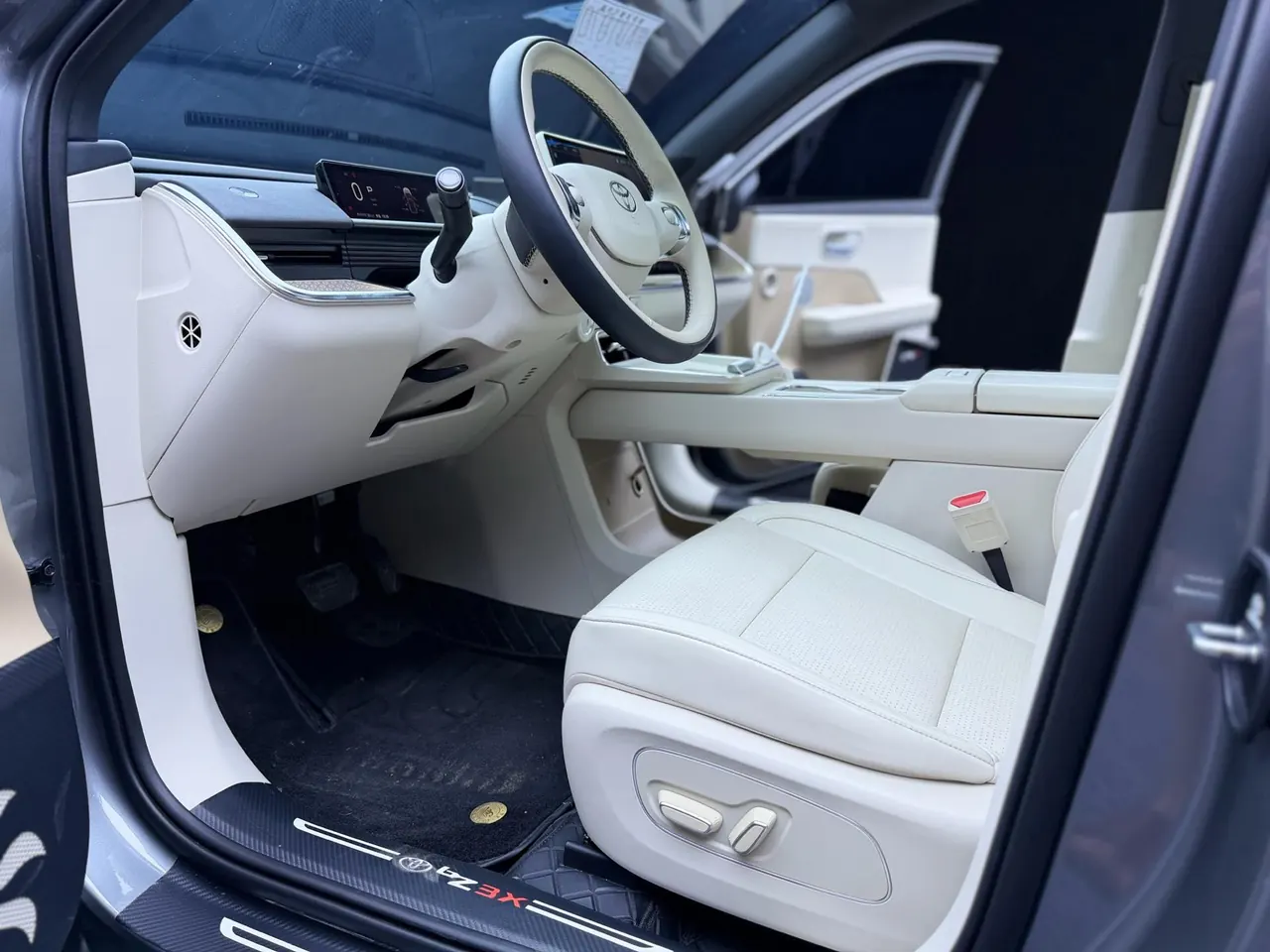 Toyota 2025 Platinum Intelligence 3X 520 Pro Advanced Intelligence Driving Edition Automatic Gear 16