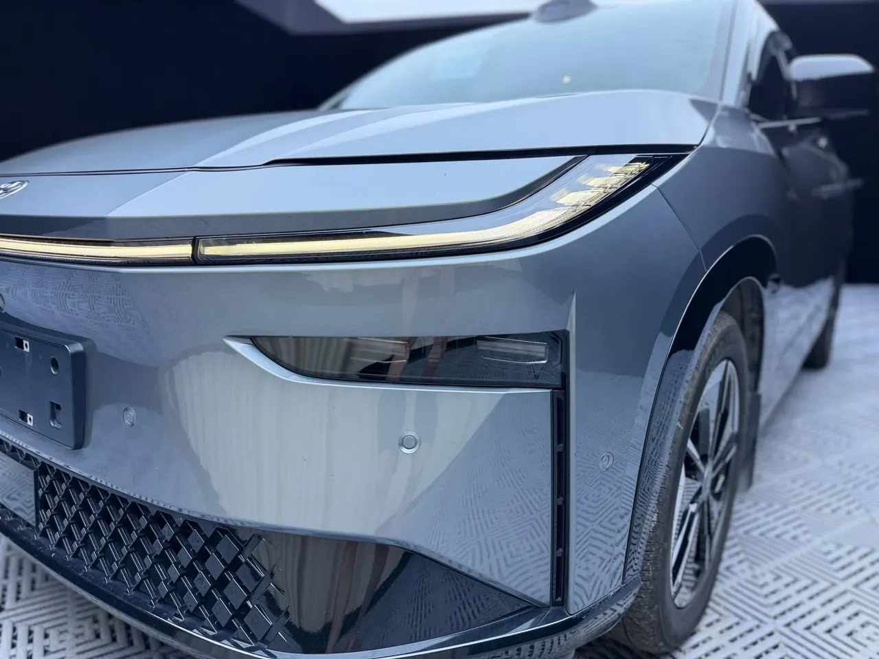 Toyota 2025 Platinum Intelligence 3X 520 Pro Advanced Intelligence Driving Edition Automatic Gear 4