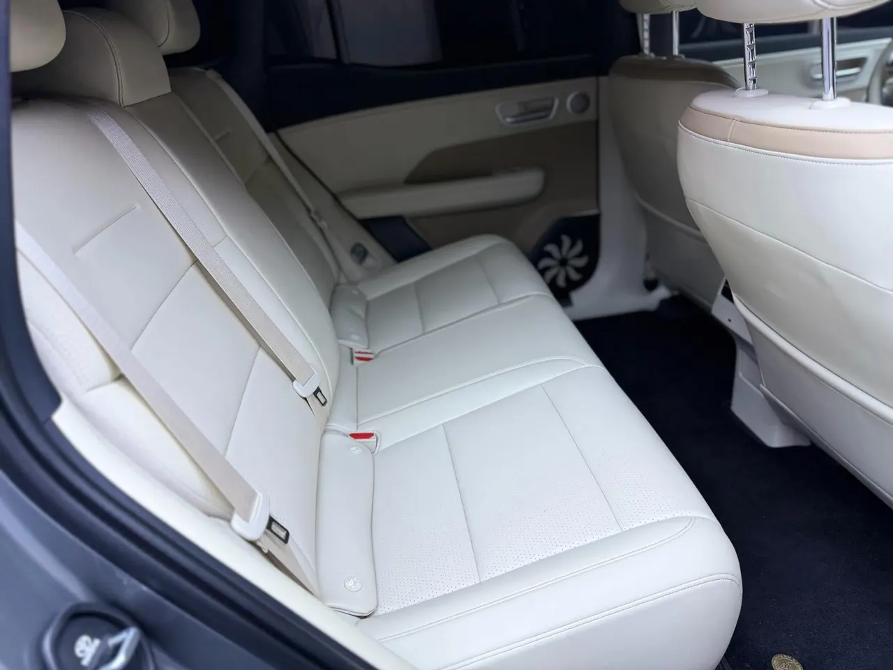 Toyota 2025 Platinum Intelligence 3X 520 Pro Advanced Intelligence Driving Edition Automatic Gear 6