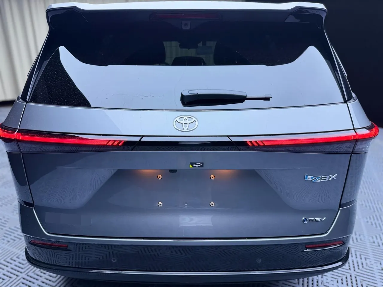 Toyota 2025 Platinum Intelligence 3X 520 Pro Advanced Intelligence Driving Edition Automatic Gear 9