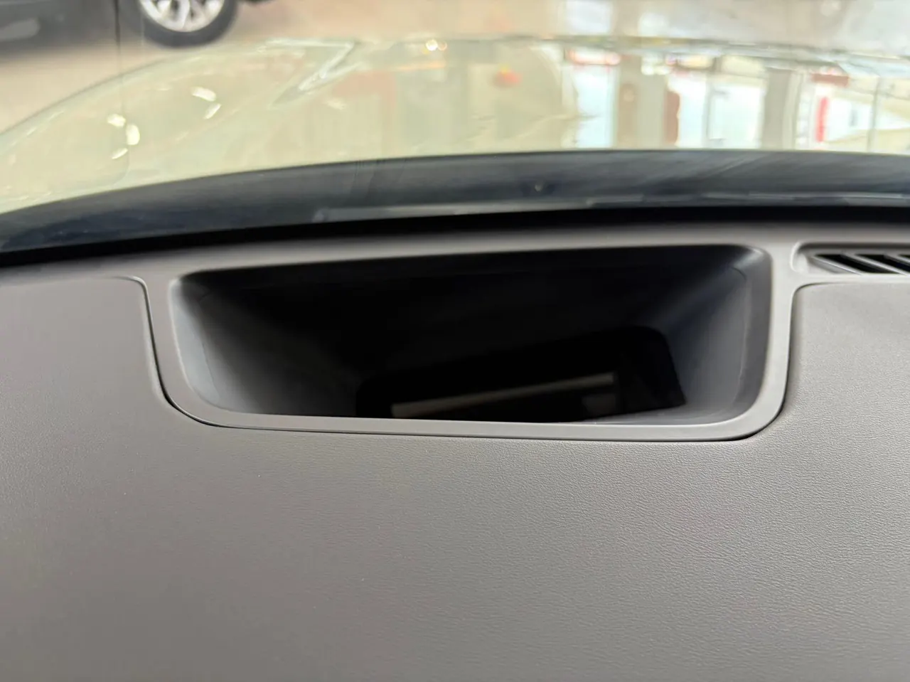 BYD 2025 Yuan UP Smart Driving 401KM Exceed Automatic Gear 10