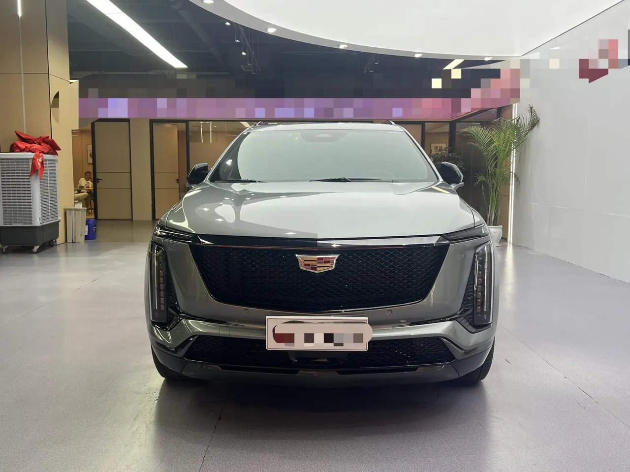 Cadillac 2025 XT5 48V 2.0T honorable automatic gear 2