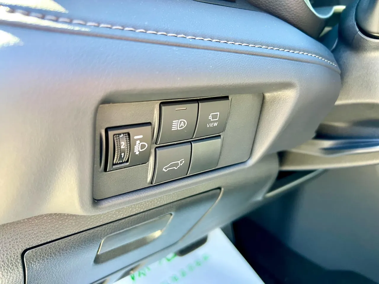 Toyota 2024 Crown Land Release HEV 2.5 Stepless Four-wheel Drive Premium Edition Automatic Gear 11