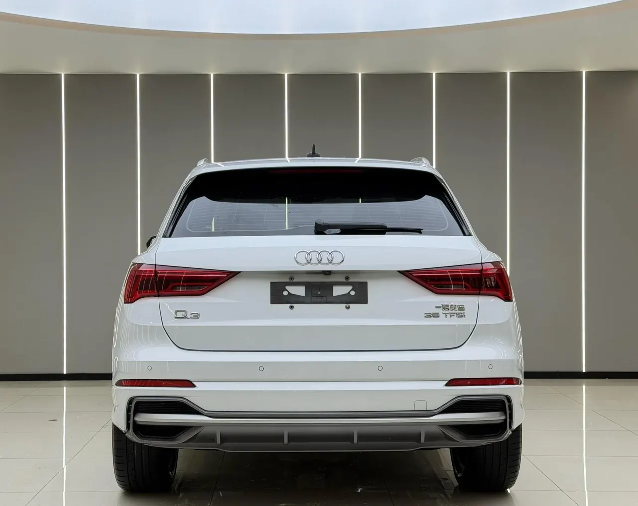 Audi 2022 Q3 1.4TFSI 35TFSI Fashion Dynamic Automatic 8