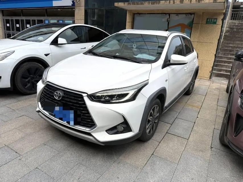 打开图片灯箱:Toyota yaris 2022 YARiS L to dazzle 1.5 stepless luxury PLUS version of automatic gear