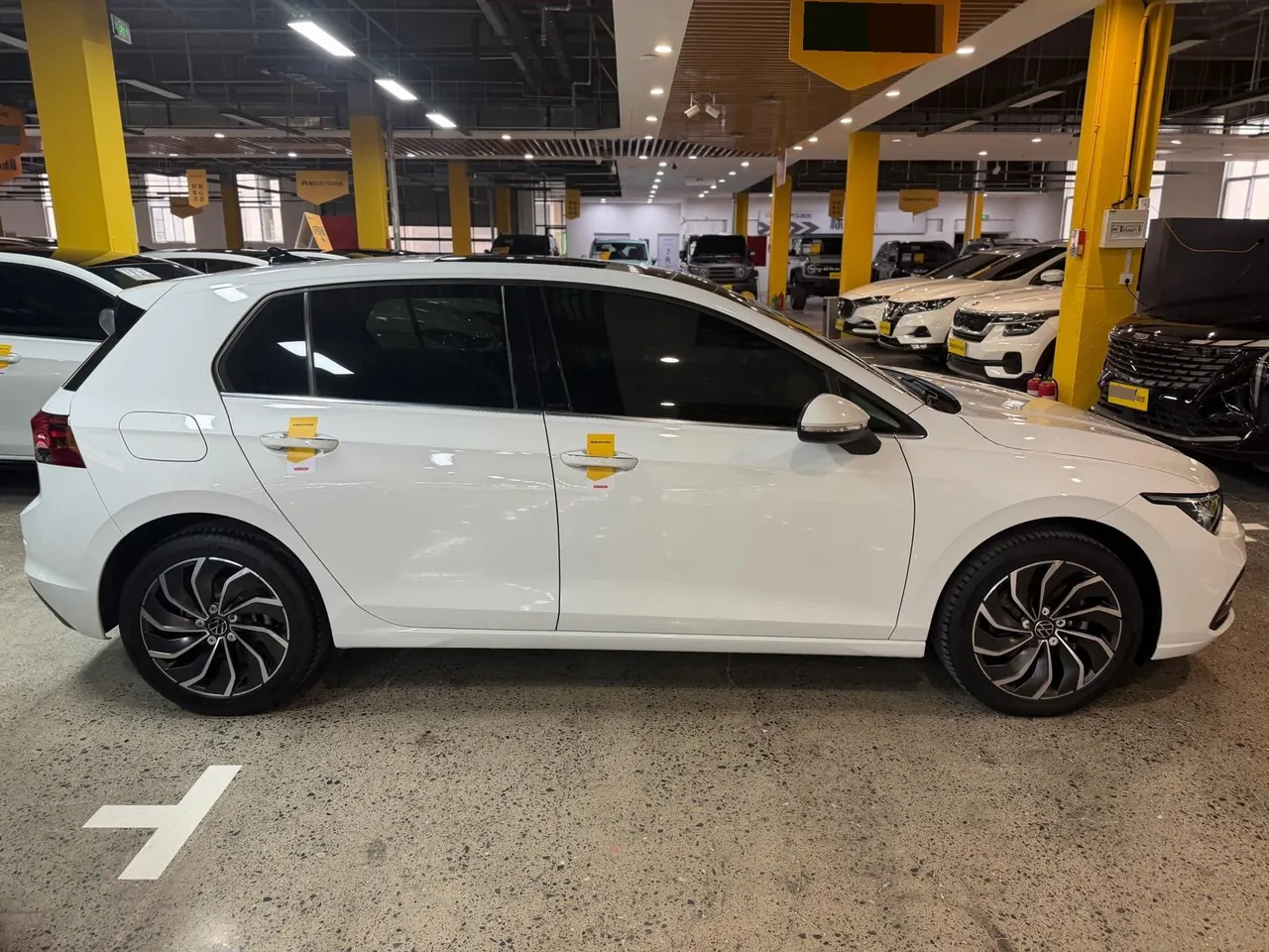 Volkswagen 2023 Golf 8 PRO 1.4TSI 280TSI Automatic 4