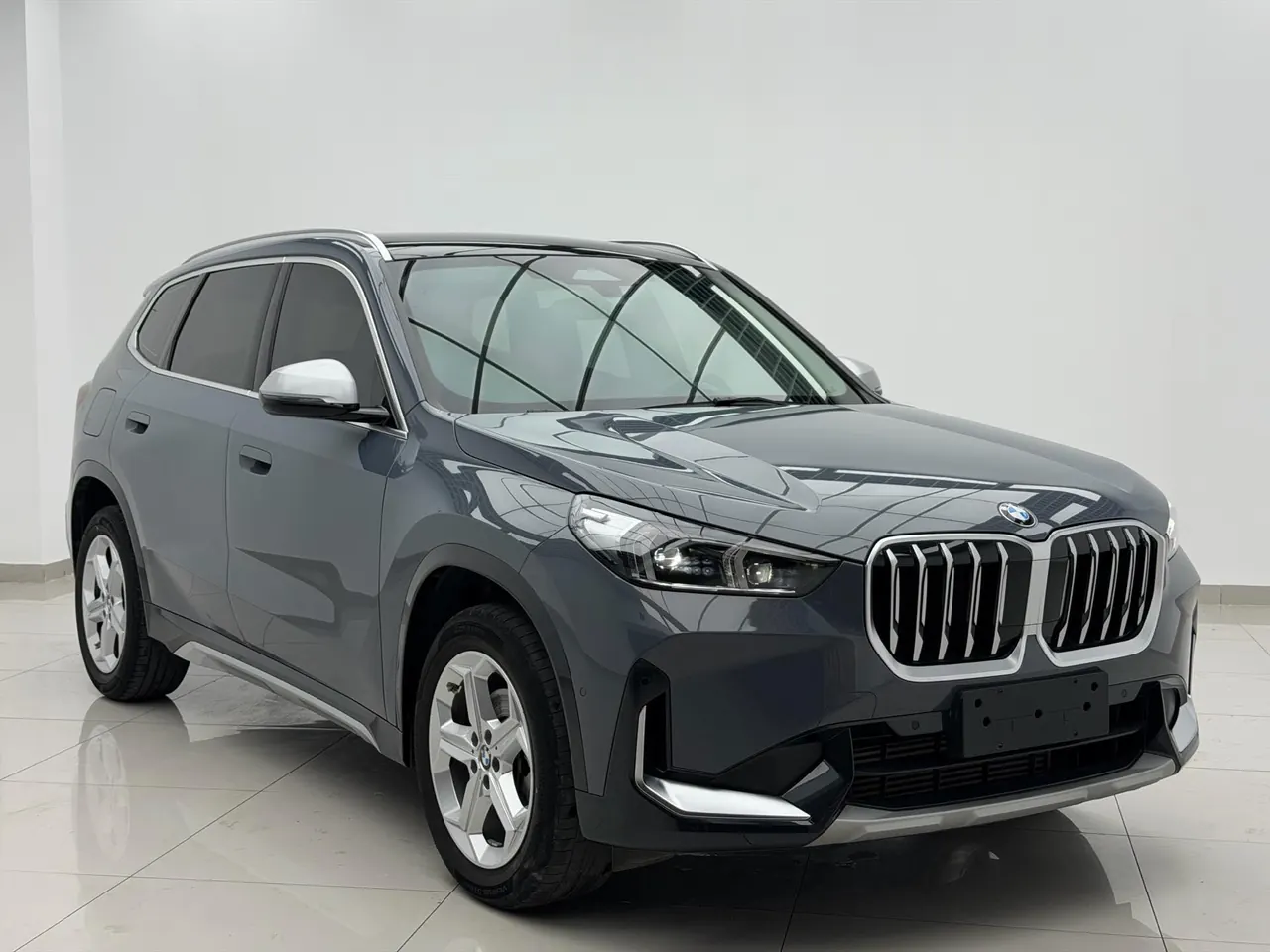 BMW 2023 X1 sDrive20Li 1.5T X Design Package Automatic Transmission 2