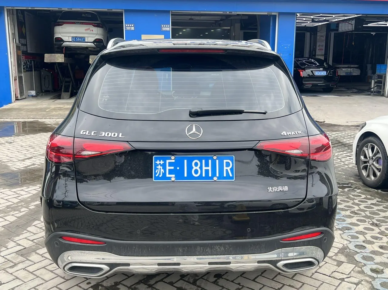 Mercedes Benz 2023 GLC 300 L 4MATIC 48V 2.0T dynamic 5-seat automatic gear 3