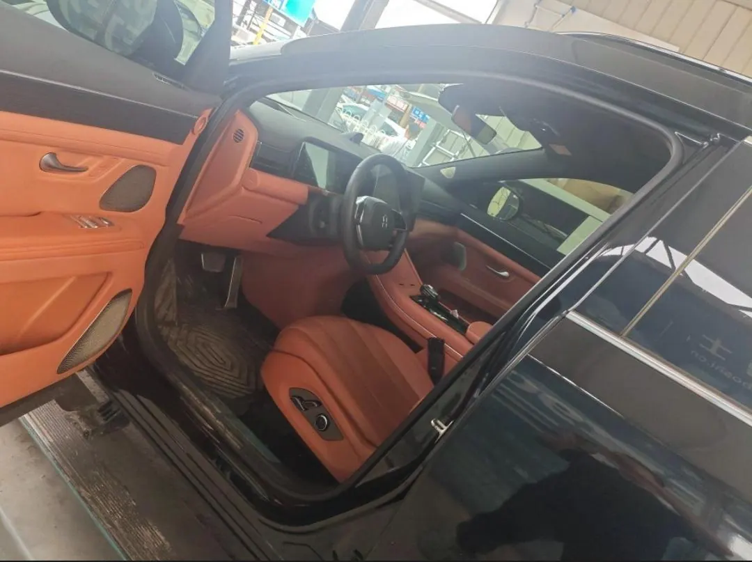 AITO 2024 AITO M7 4WD Plus 5-seat automatic gear 2