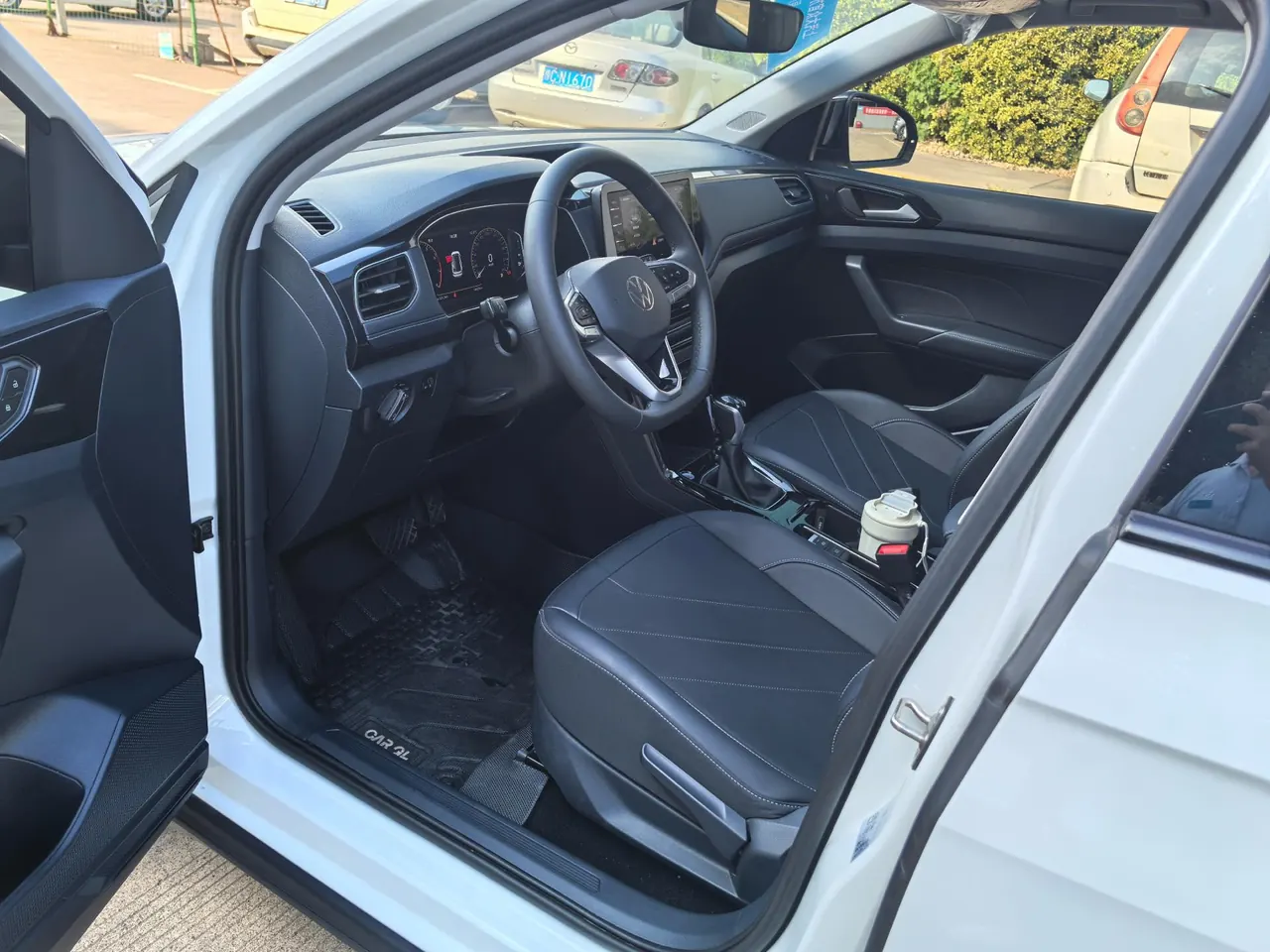 Volkswagen 2025 Tuyue Xinrui 1.5TSI 300TSI Sharp Enjoy Edition Automatic Gear 7