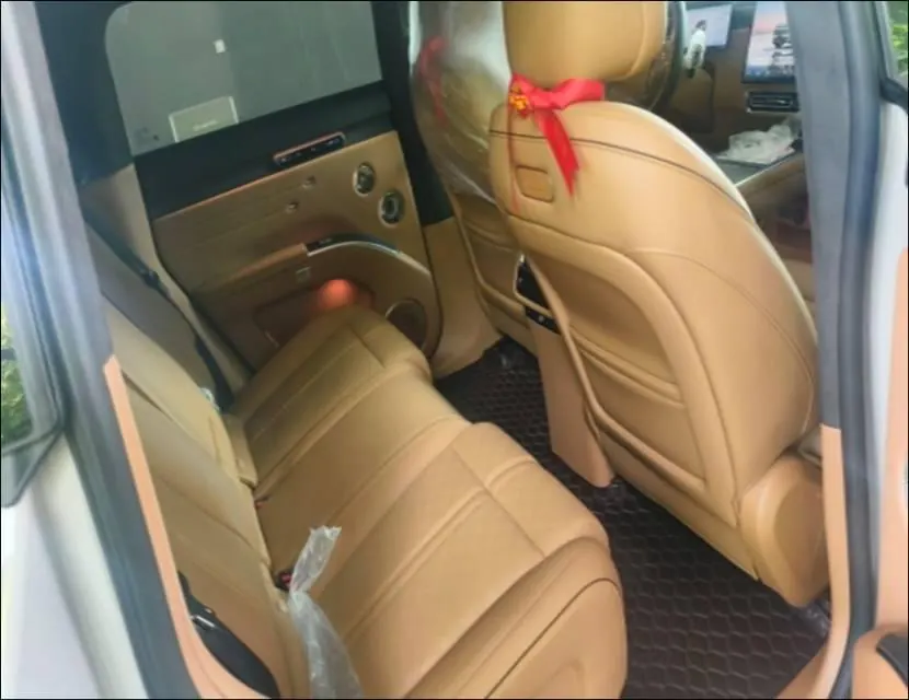 Xingtu 2026 EX7 4-wheel drive EMB Ultra Edition Automatic Gear 3