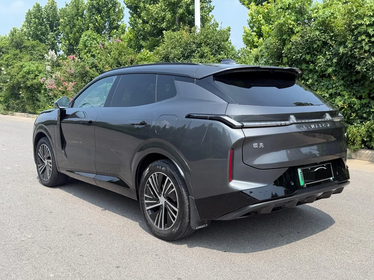 LYNK&amp;CO 2025 LYNK&amp;CO 08 EM-P 1.5T 245km long endurance Pro automatic gear 9