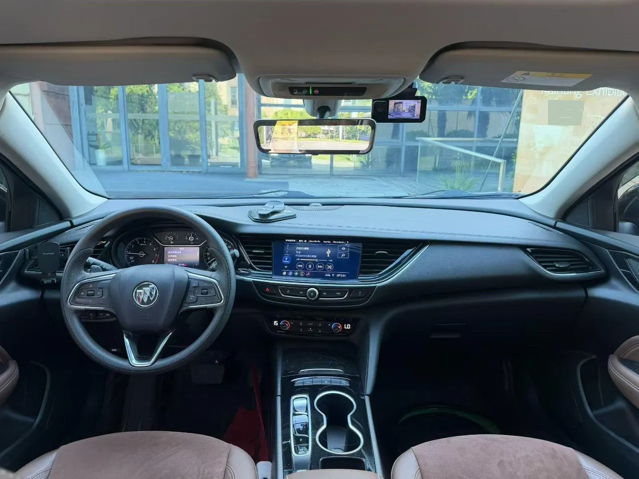 Buick 2023 Regal 2.0T 652T Smart Automatic Gear 4
