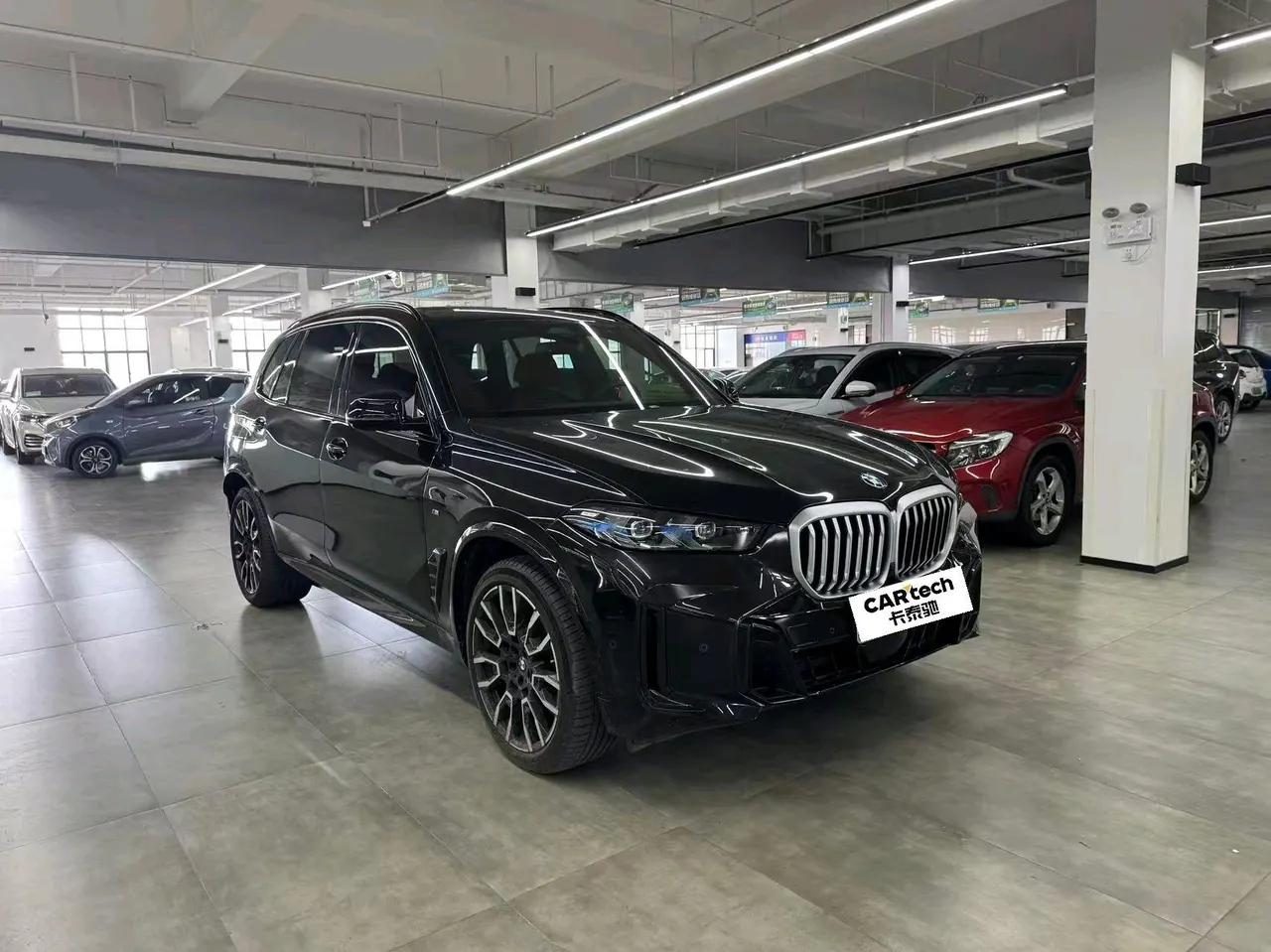 BMW 2023 X5 xDrive40Li 48V 3.0T M sports obsidian night suit automatic gear 4