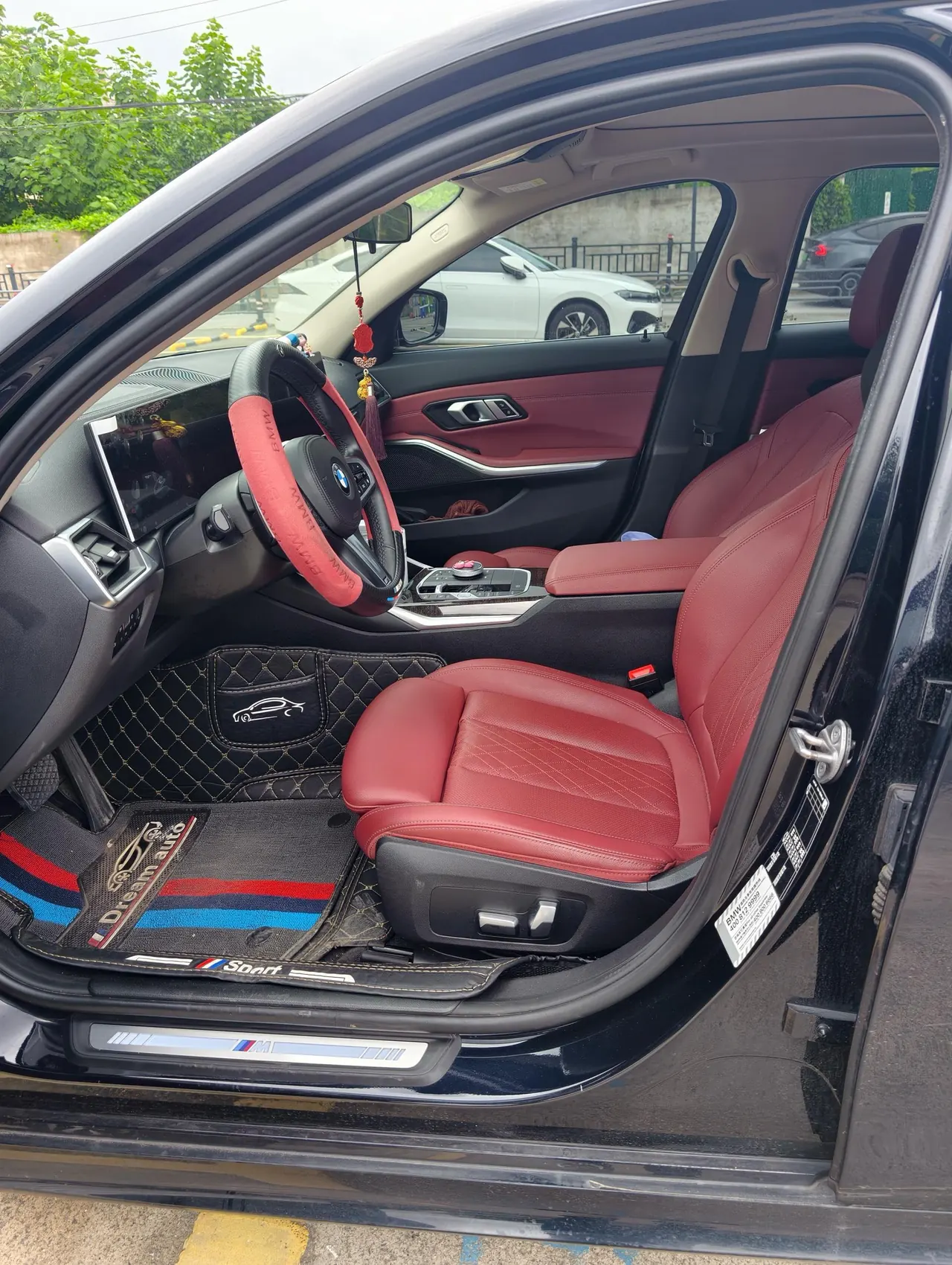 BMW 3 Series 2023 325Li 2.0T M Sports Suit Automatic Gear 9