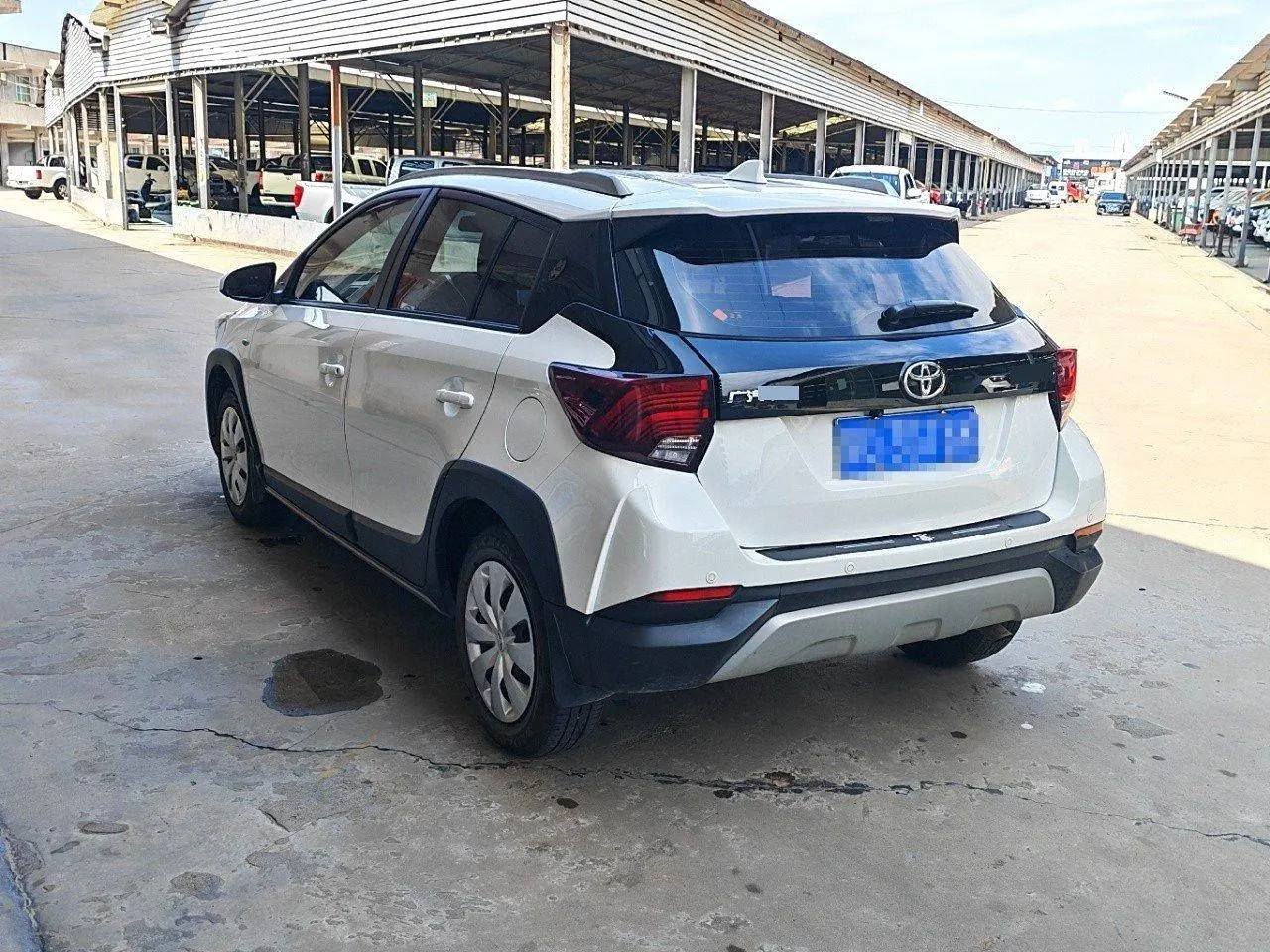 Toyota yaris 2022 YARiS L to dazzle 1.5 stepless leading PLUS version of automatic gear 4