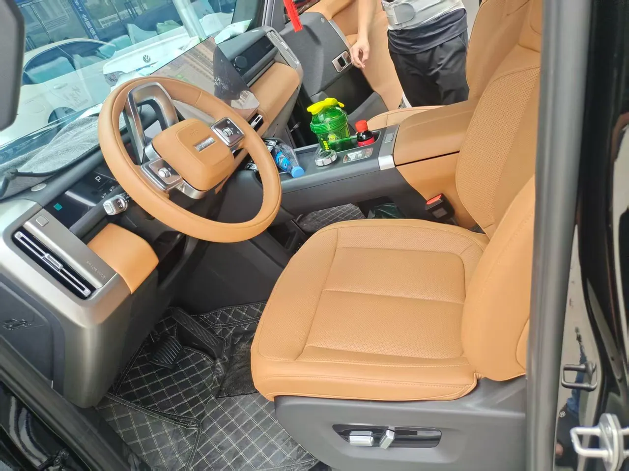 ICAR 2026 iCAR V 27 200KM 4WD Falcon 700 Automatic 4