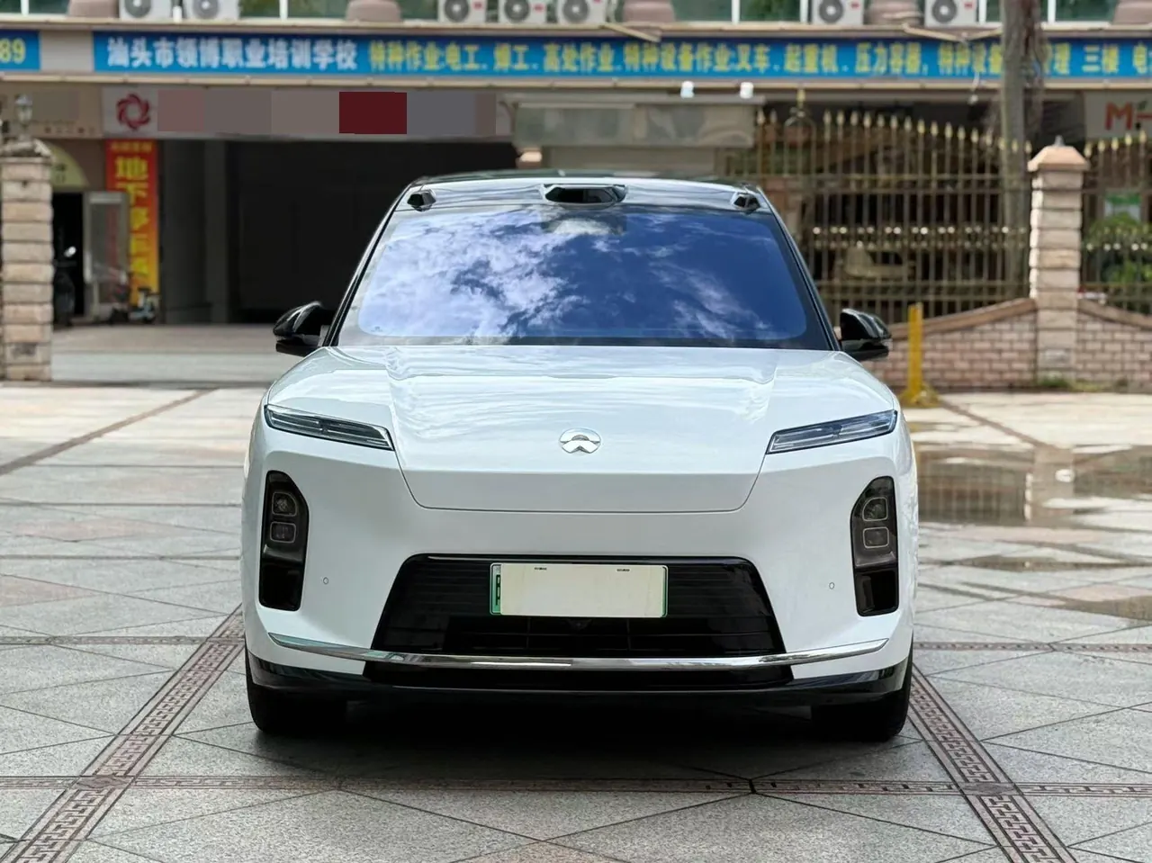 NIO 2026 ES8 6-seat executive deluxe automatic gear 2
