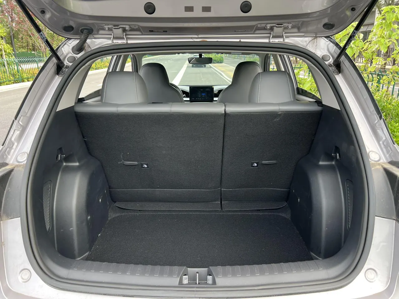 Geely 2025 Star Wish 310km Dream Edition Automatic Gear 17