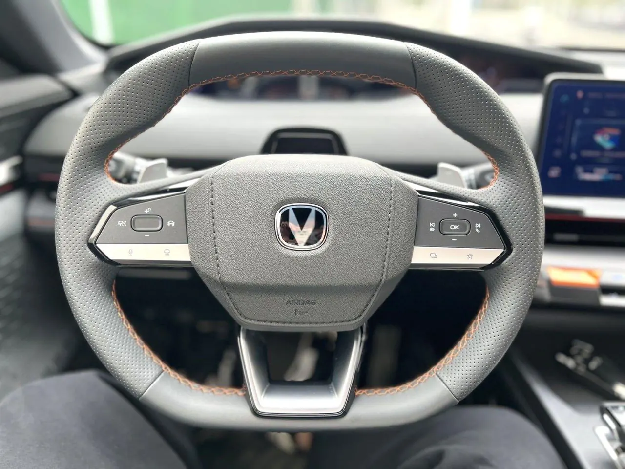 ChangAn 2022 UNI-V 1.5T Sports Edition Automatic 4