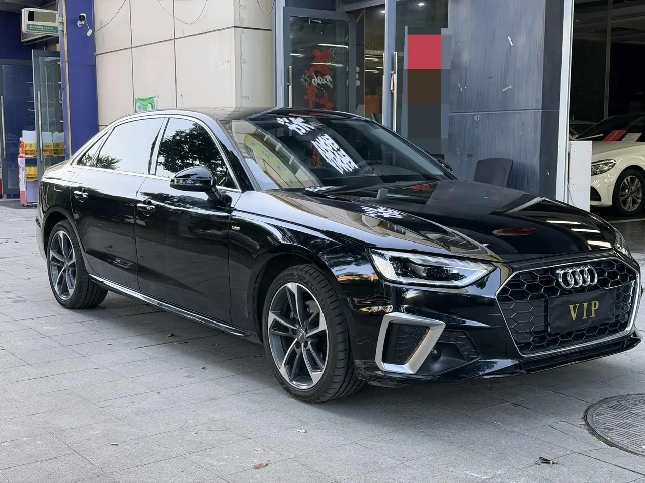 Audi 2022 A4L 2.0TFSI 40TFSI Fashion Dynamic Automatic 3