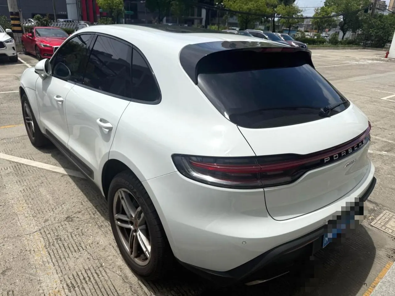 Porsche Macan (Imported) 2023 Macan 2.0T Automatic Gear 4