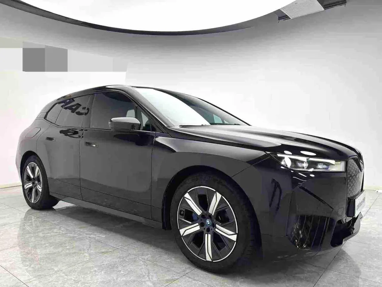 BMW iX (Imported) 2023 iX xDrive40 xDrive40 (Modified) Automatic Gear 3