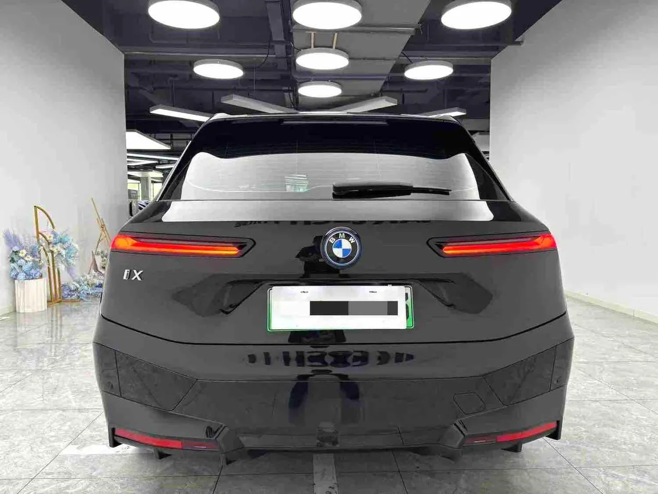 BMW iX (Imported) 2023 iX xDrive40 xDrive40 (Modified) Automatic Gear 5