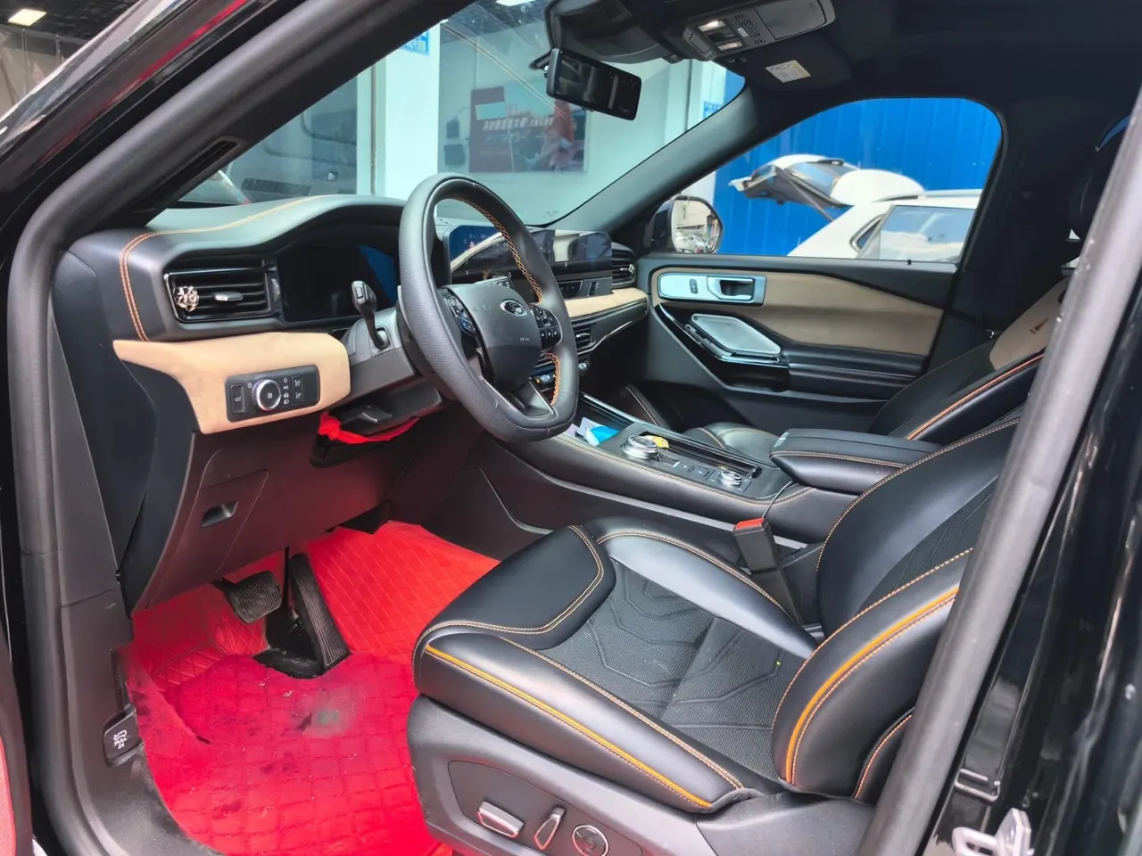 Ford 2023 Explorer 2.3T EcoBoost 285 Kunlun Peak Edition 7-seat Automatic 4