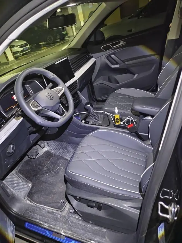 Volkswagen 2024 Tiguan L 1.5TSI 300TSI Two‑Wheel‑Drive Longteng Edition Automatic Transmission 5