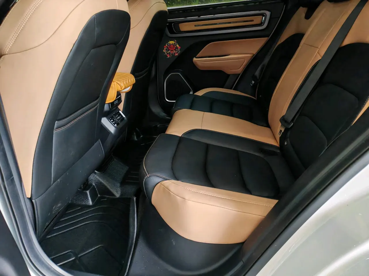 Geely 2023 icon 1.5TD protagonist automatic gear 5