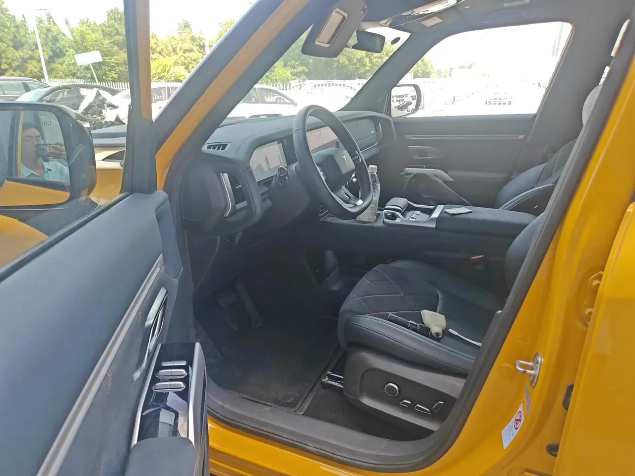 ChangAn Deepal 2025 G318 Worry-Free Crossing Edition Four-wheel Drive Secret Edition Automatic Gear 2