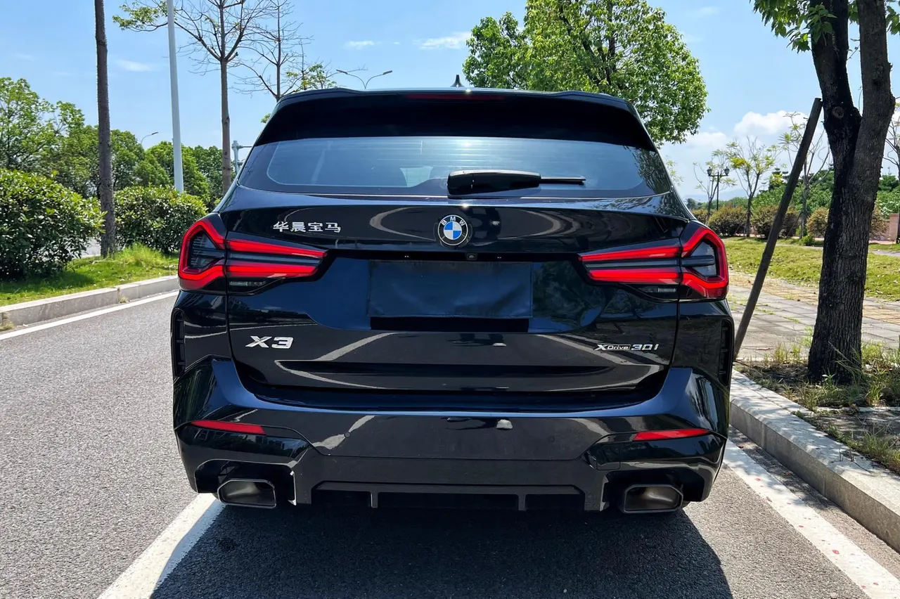BMW 2023 X3 xDrive30i 2.0T exclusive M obsidian night set (modified) automatic gear 5