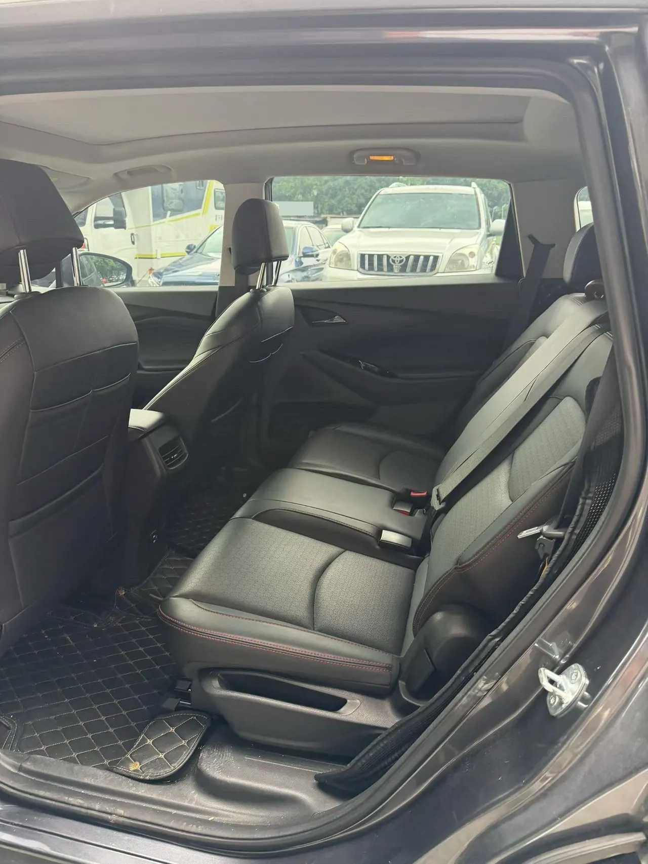 Chevrolet 2020 Volando 48V 1.3T Redline 530T Vertical Edition (52) Automatic Gear 4
