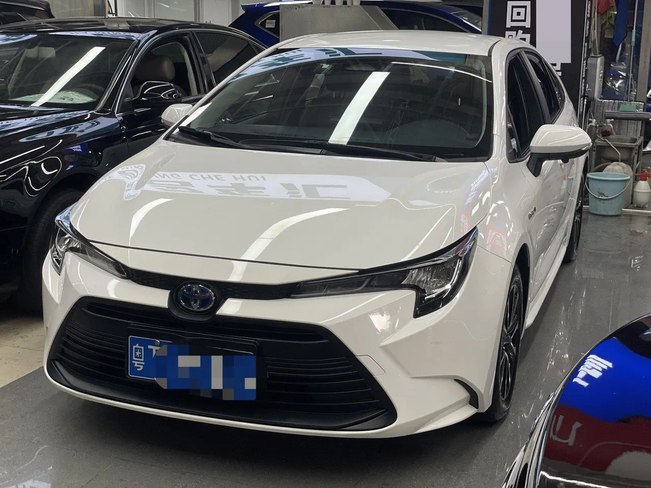 打开图片灯箱:Toyota 2024 Lei Ling Shuangqing 1.8 Stepless Intelligent Electric Hybrid Leading Edition Automatic Gear
